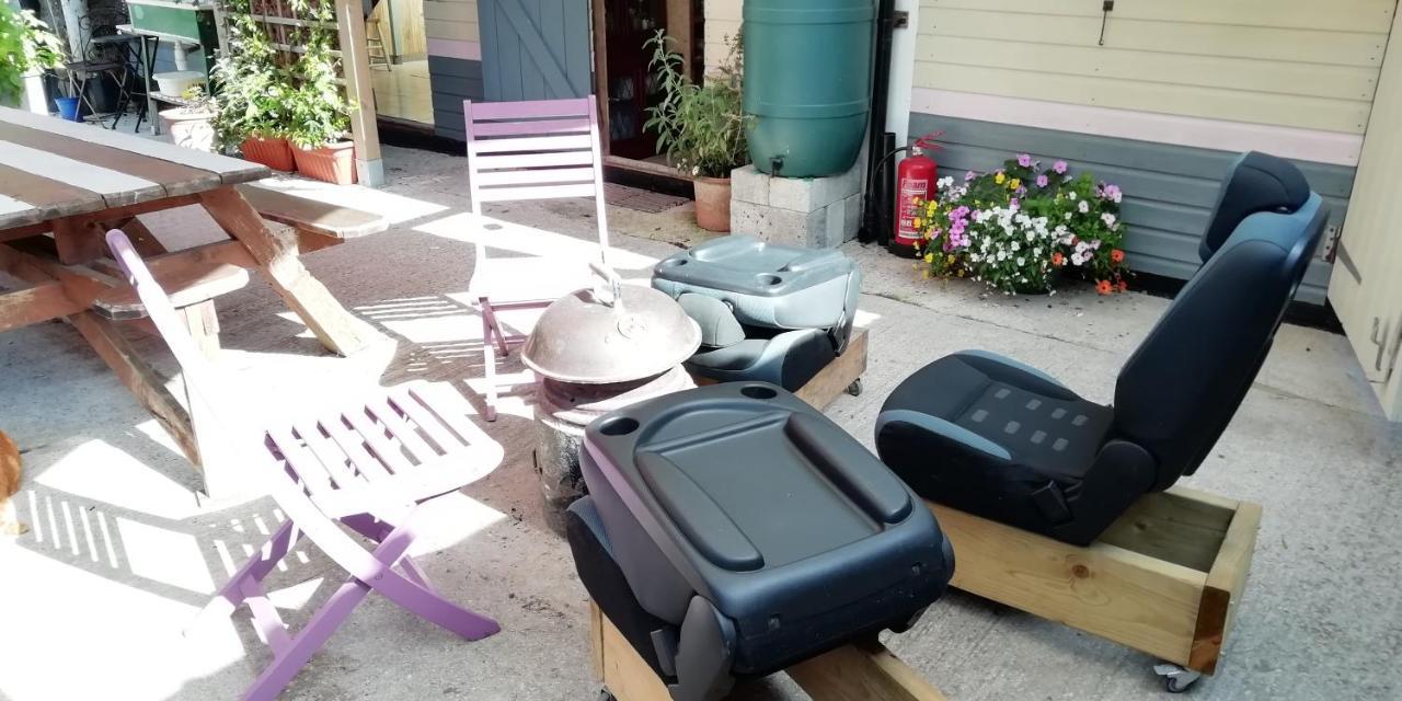Albergue Eden'S Yard Backpackers St Austell Exterior foto